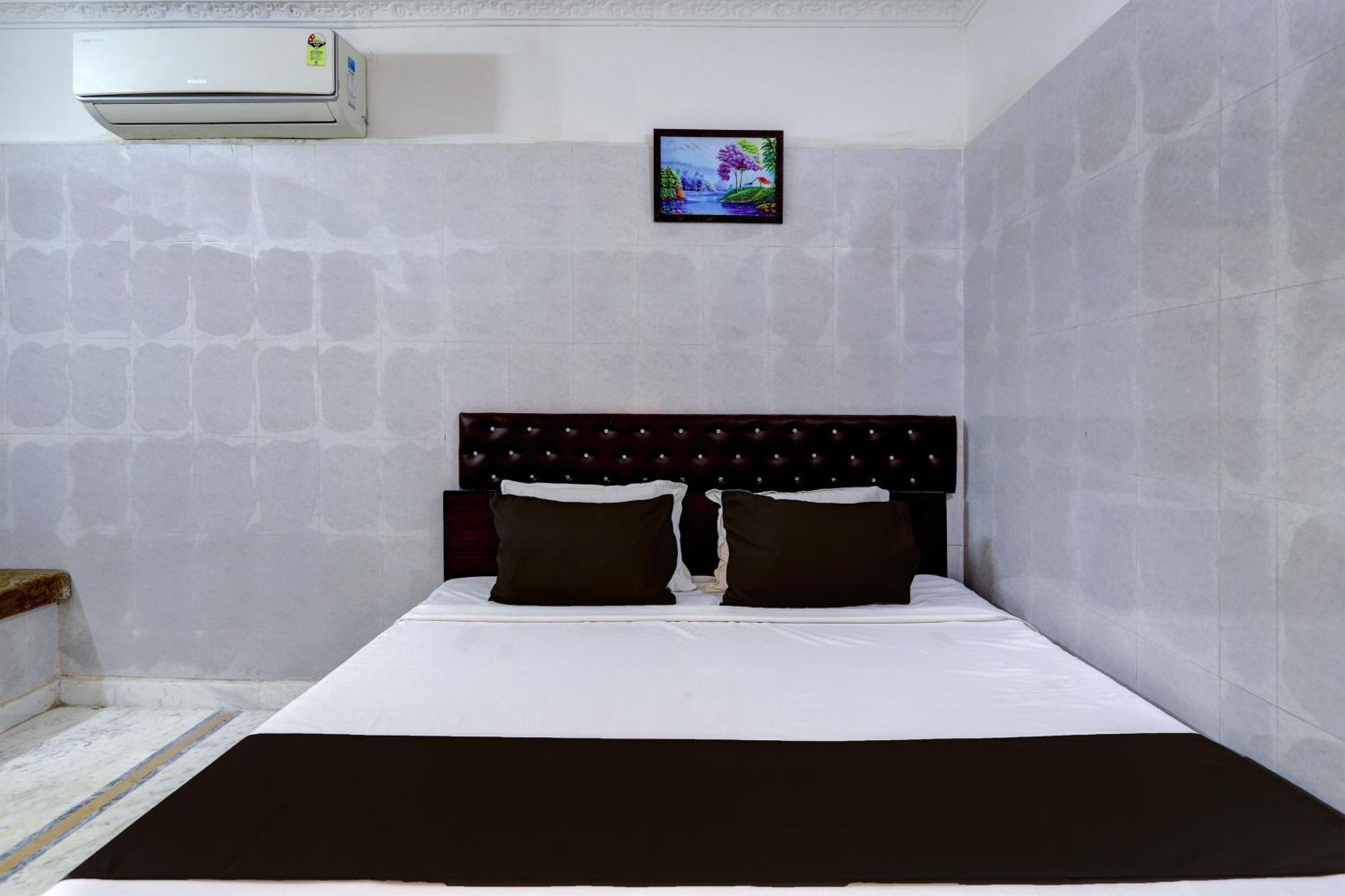 Hotel O Golden Pride Shamshabad Exteriér fotografie