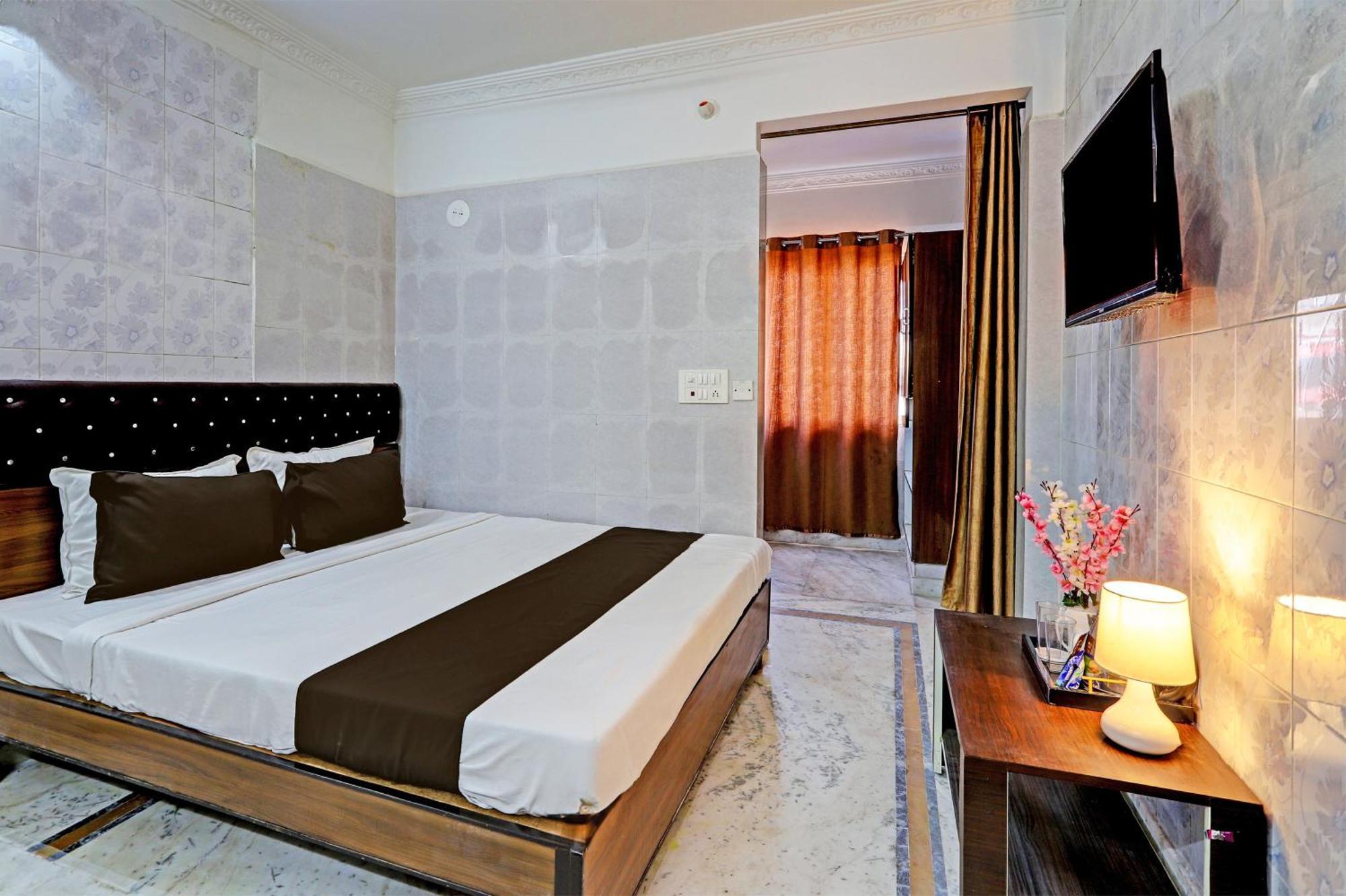 Hotel O Golden Pride Shamshabad Exteriér fotografie